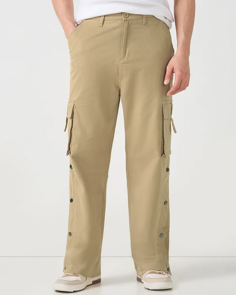 bewakoof Men's Beige Straight Fit Cargo Pants